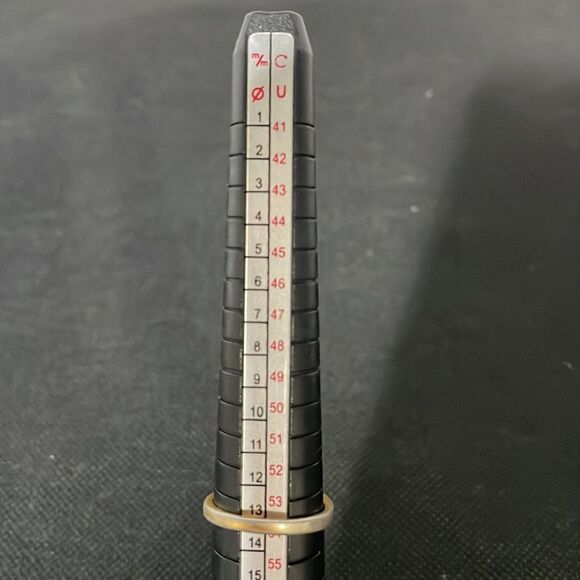 Ring with red gems - Picture 6 of 6